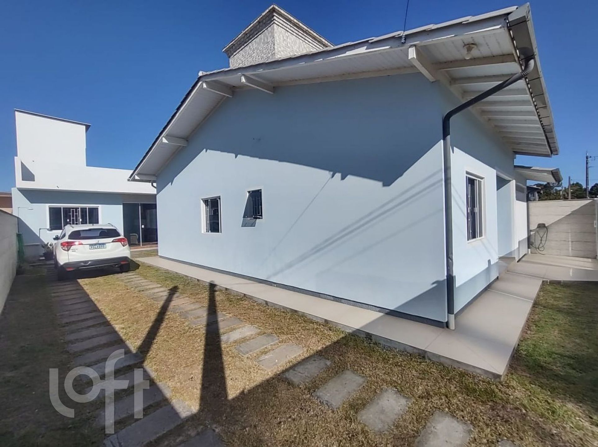 Casa à venda em Pinheira com 160 m², 5 quartos, 3 vagas