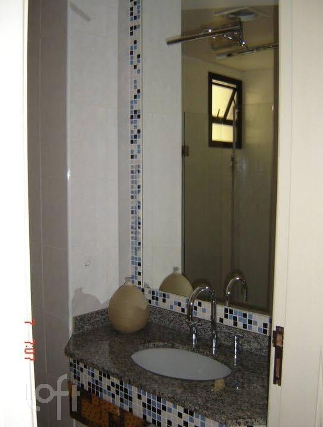 Apartamento à venda com 2 quartos, 68m² - Foto 24