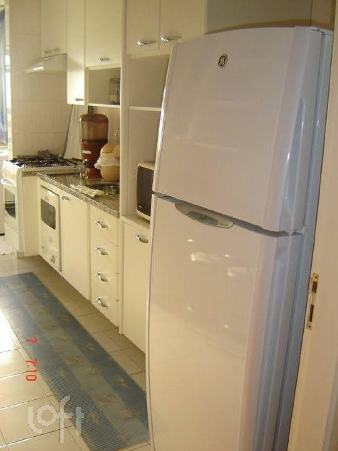 Apartamento à venda com 2 quartos, 68m² - Foto 28