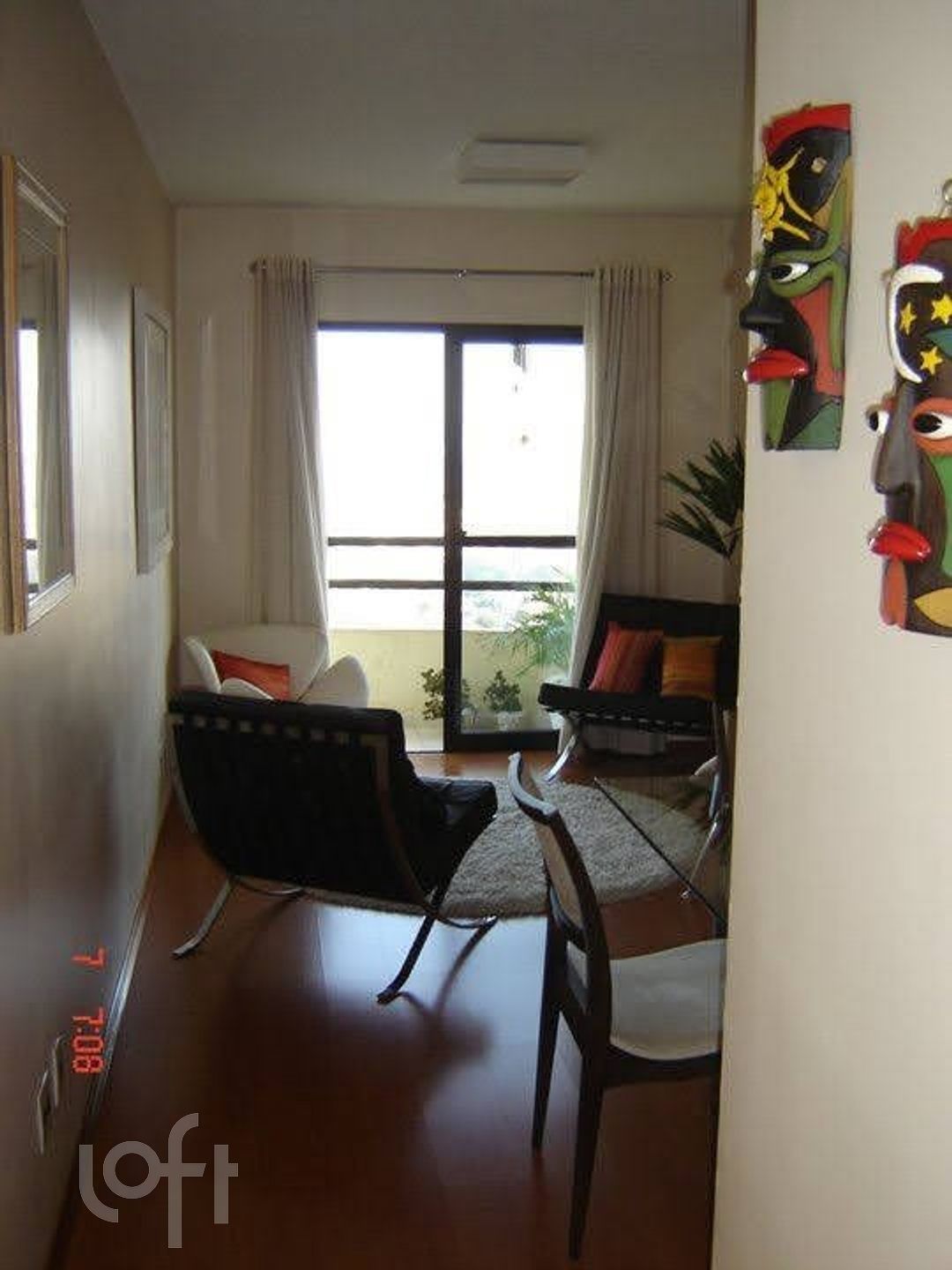 Apartamento à venda com 2 quartos, 68m² - Foto 1