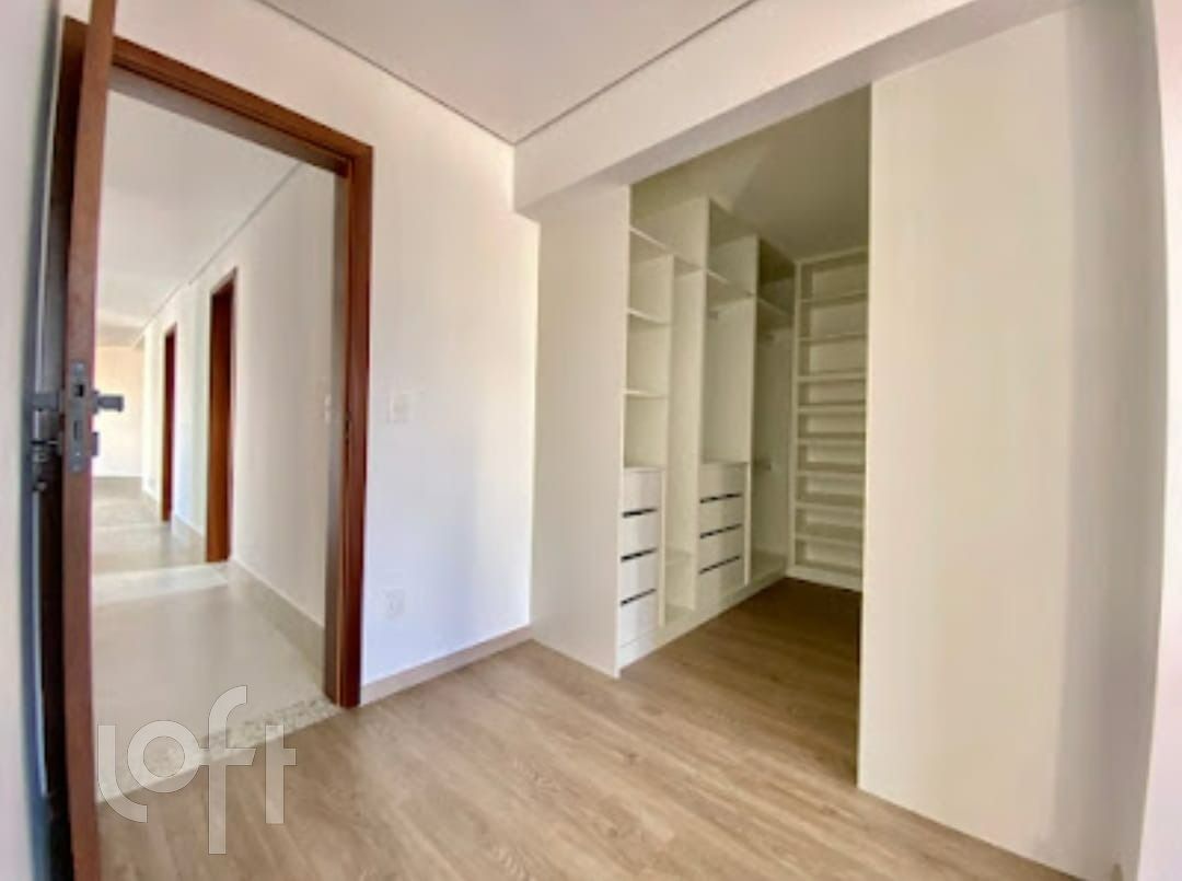 Apartamento à venda com 4 quartos, 228m² - Foto 23