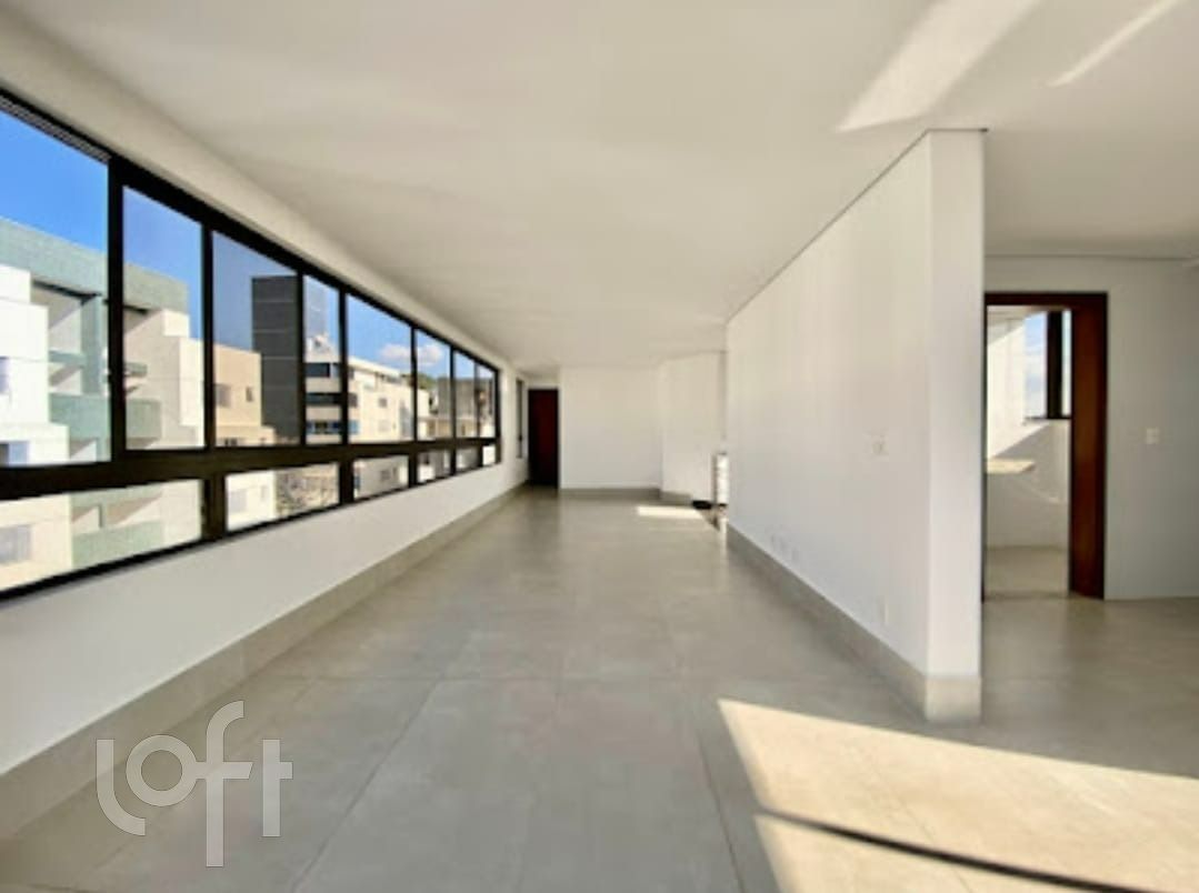 Apartamento à venda com 4 quartos, 228m² - Foto 21