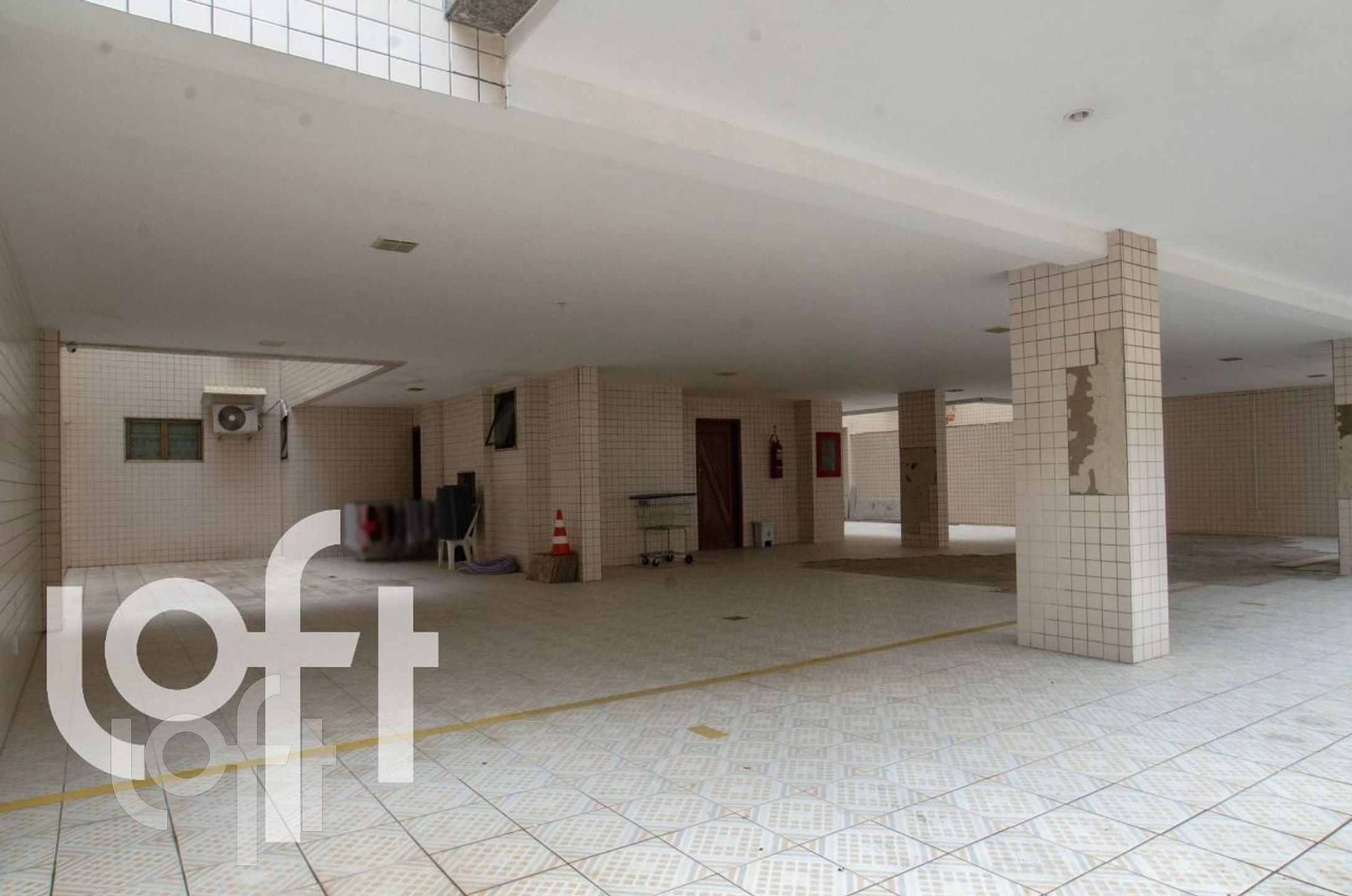 Apartamento à venda com 5 quartos, 372m² - Foto 27