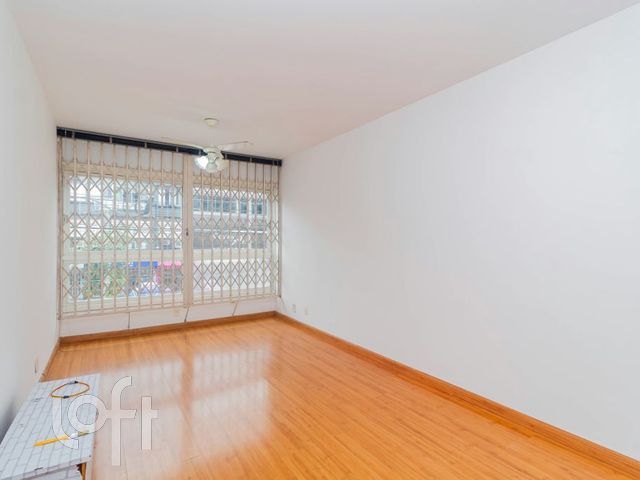 Apartamento com 73m², 2 dormitórios, 1 vaga, Floresta em Porto Alegre