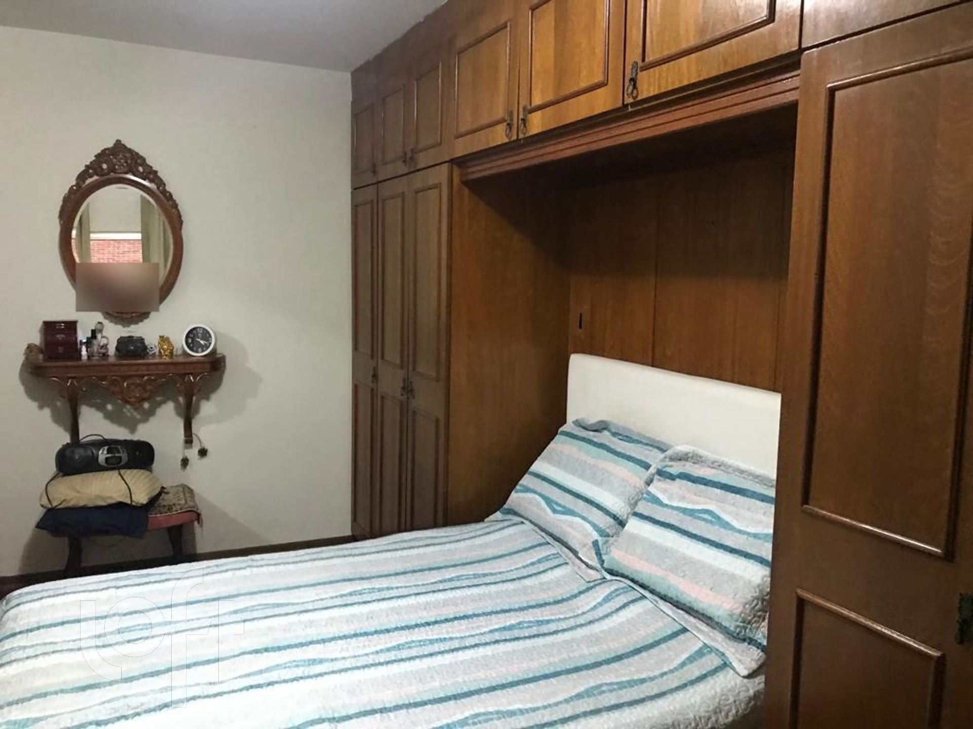 Apartamento à venda com 2 quartos, 68m² - Foto 2