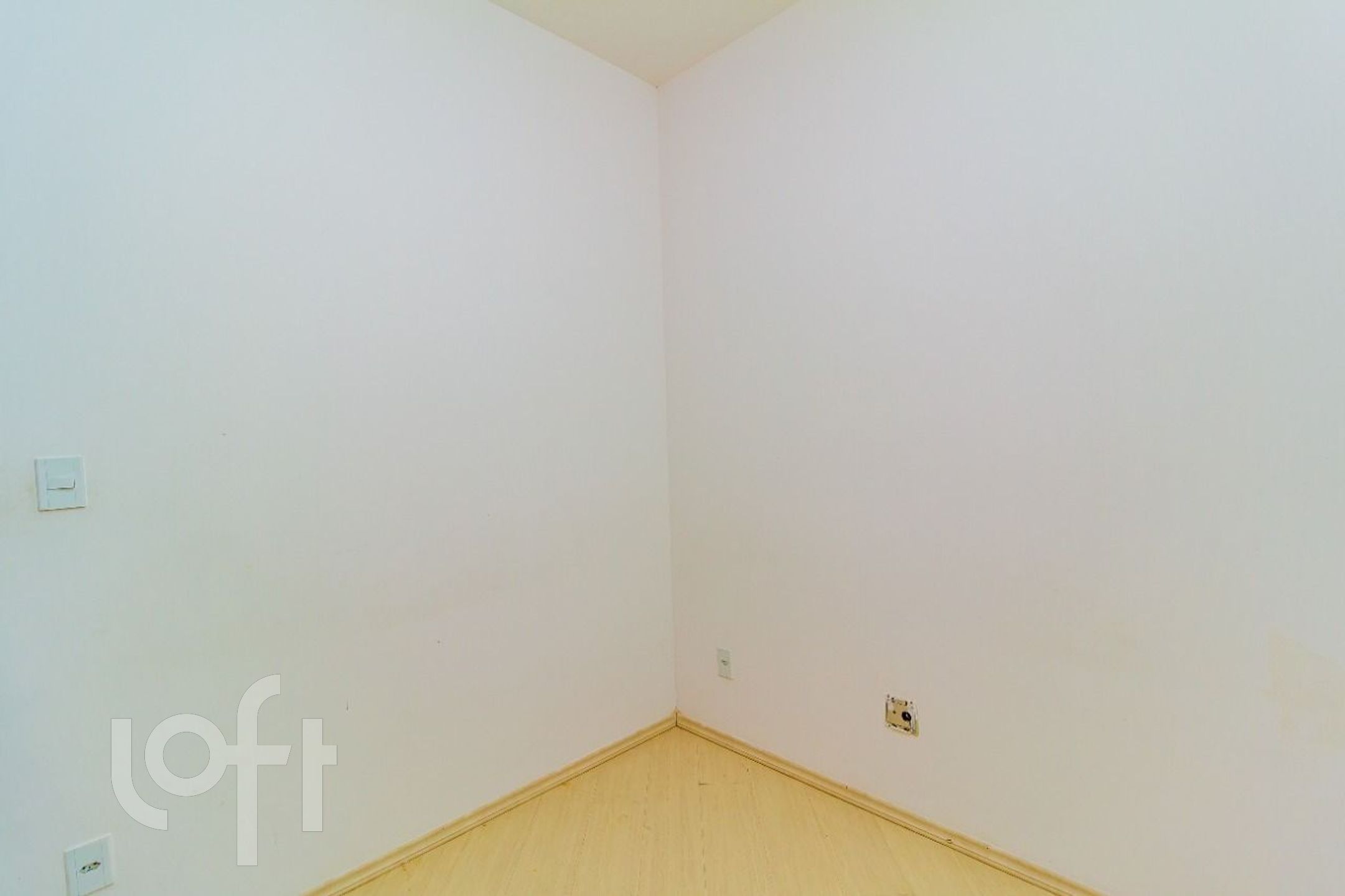 Apartamento à venda com 2 quartos, 80m² - Foto 26