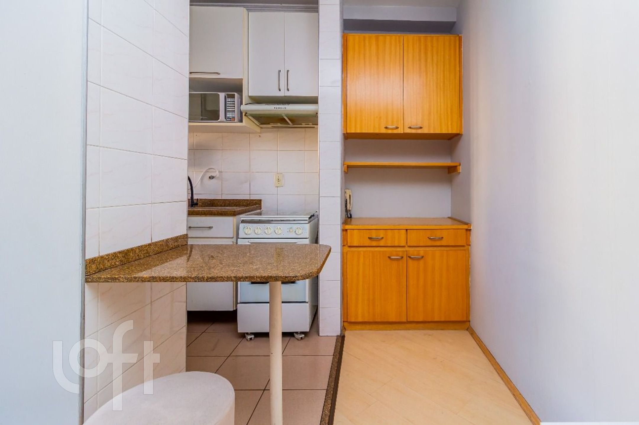 Apartamento à venda com 1 quarto, 37m² - Foto 11