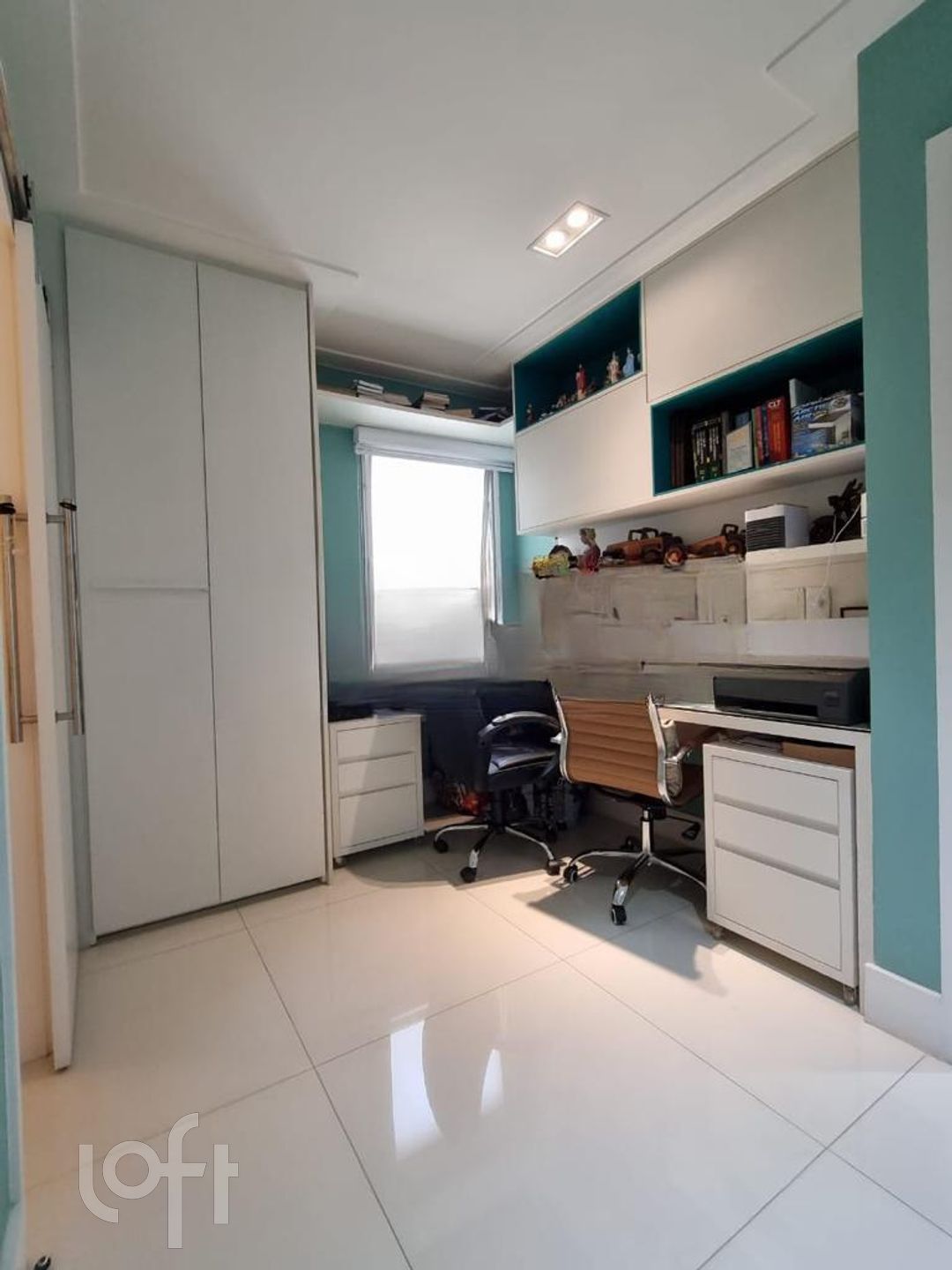 Apartamento à venda com 3 quartos, 113m² - Foto 3