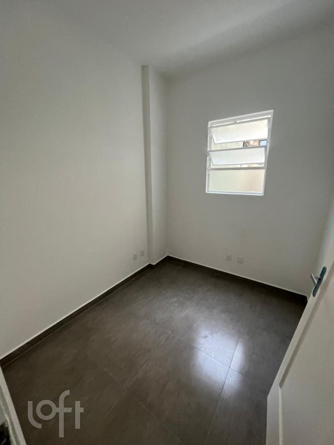 Apartamento à venda com 2 quartos, 89m² - Foto 23