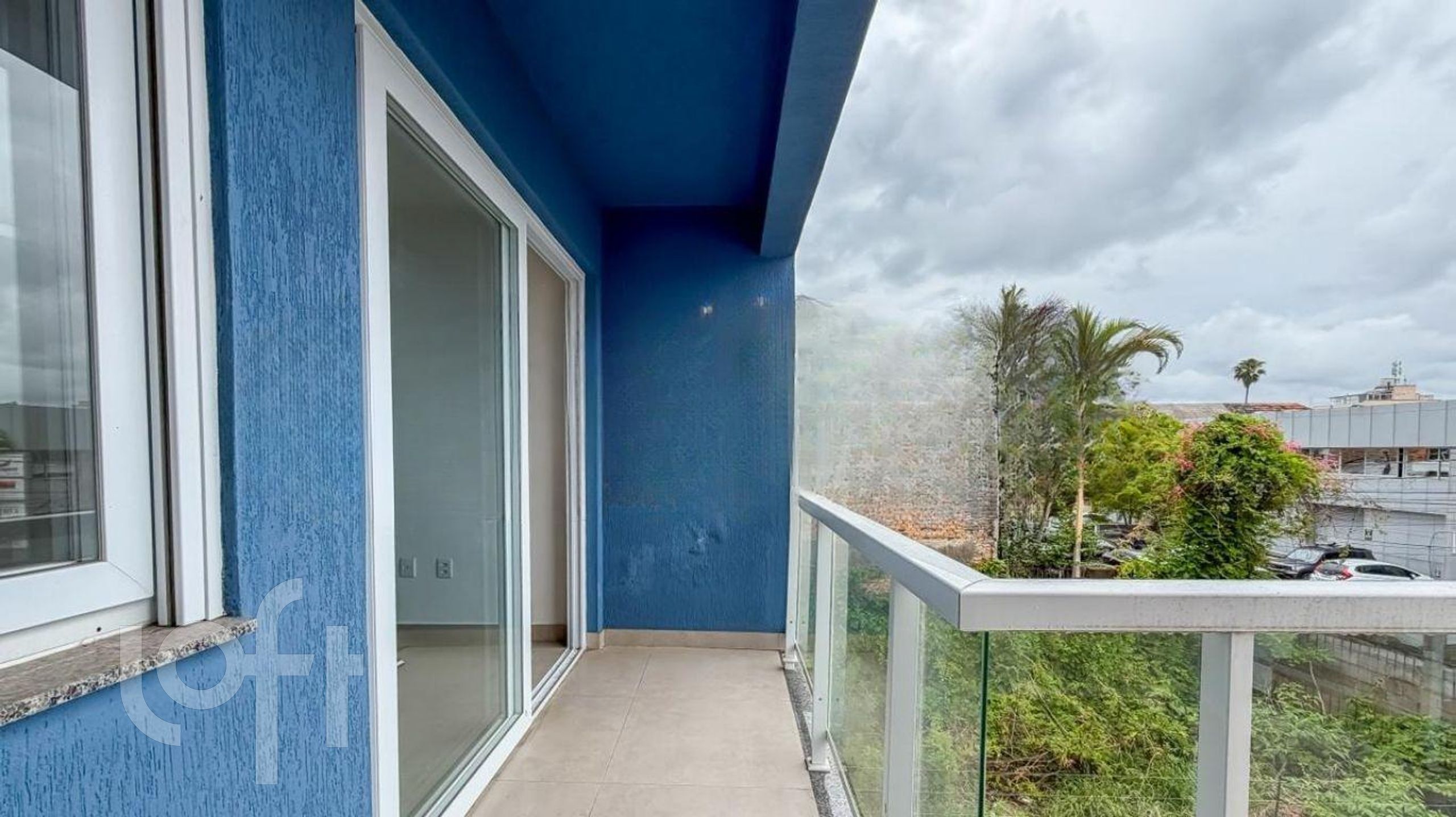 Apartamento com 57m², 2 dormitórios, 2 vagas, São João em Porto Alegre