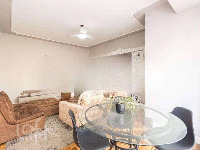 Apartamento com 131m², 3 dormitórios, 3 suítes, Independência em Porto Alegre