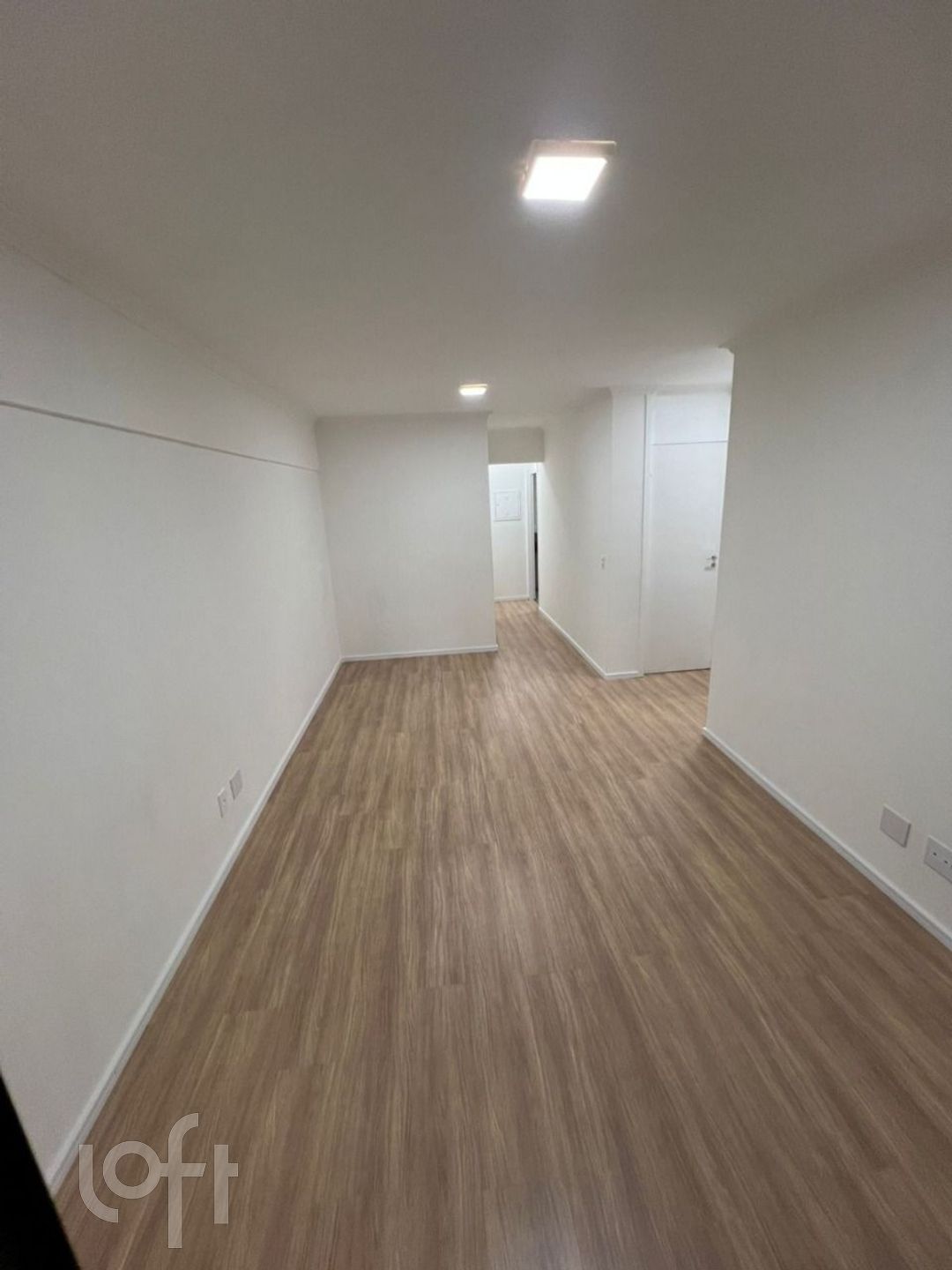 Apartamento à venda com 2 quartos, 55m² - Foto 2