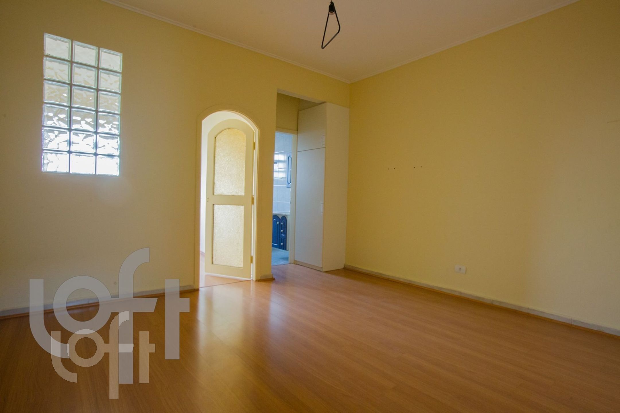 Apartamento à venda com 1 quarto, 48m² - Foto 1