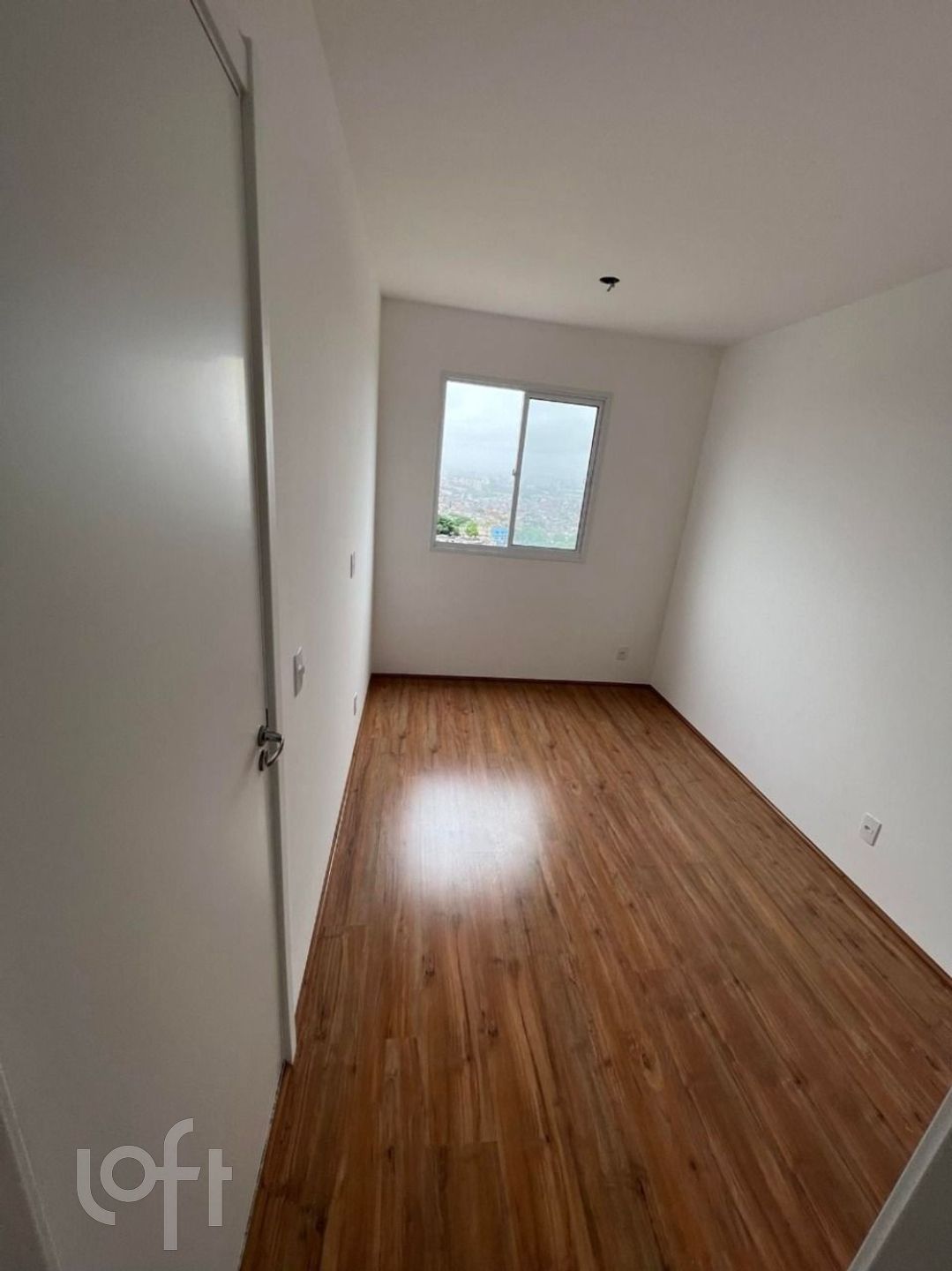 Apartamento à venda com 1 quarto, 28m² - Foto 5