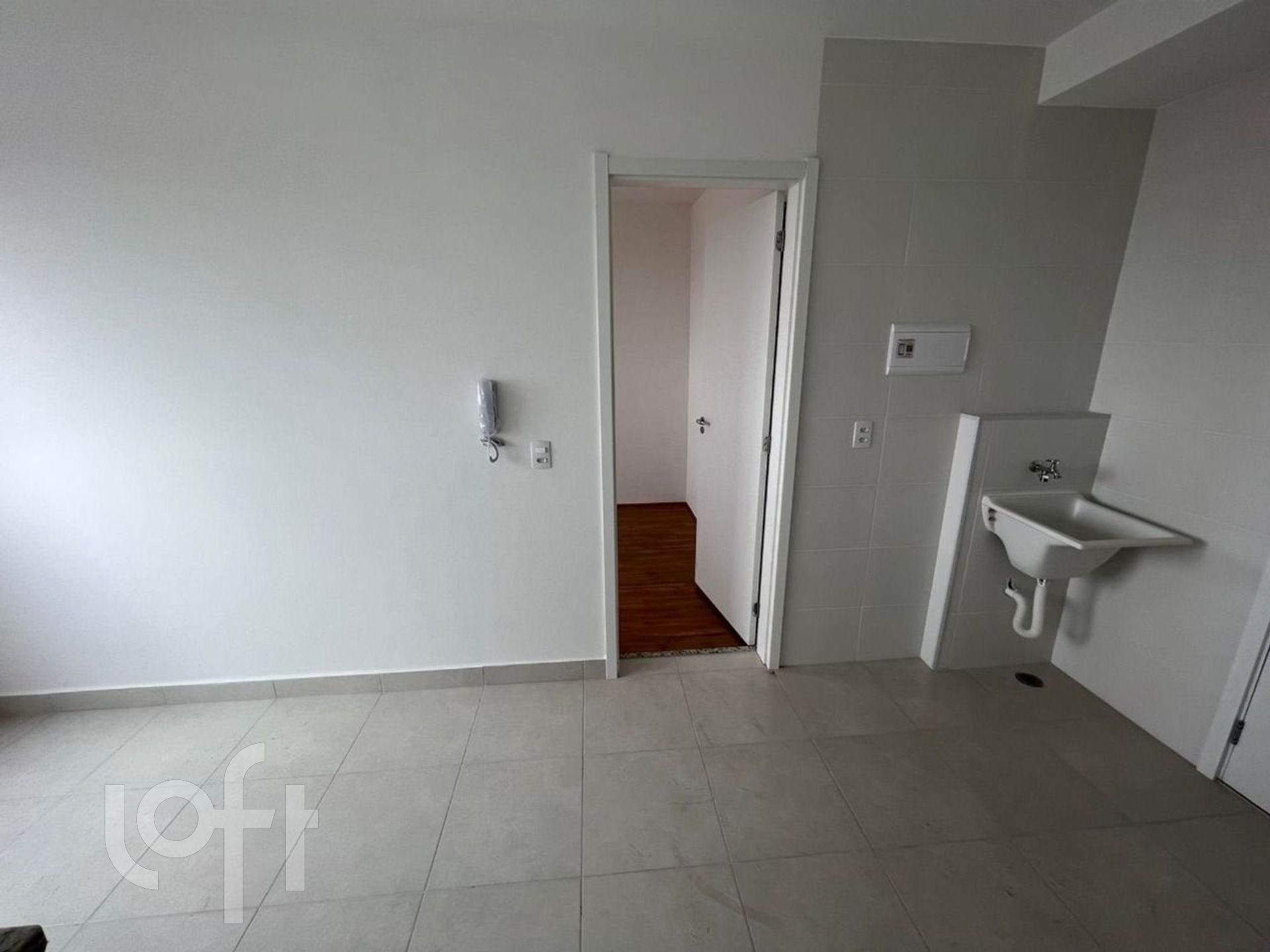 Apartamento à venda com 1 quarto, 28m² - Foto 3