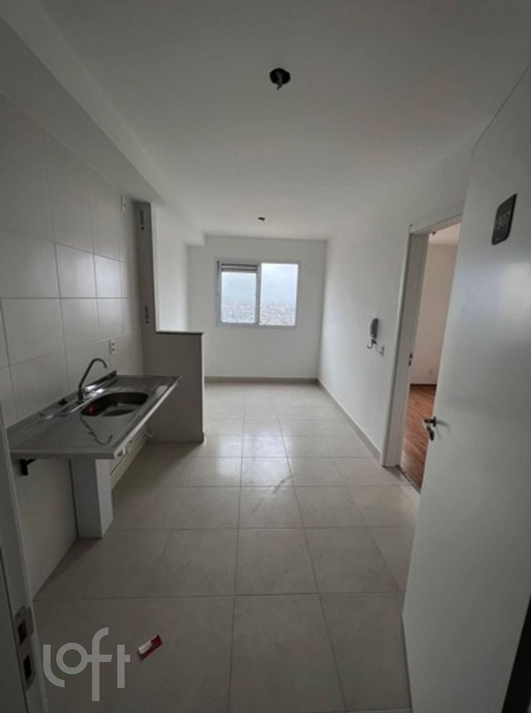 Apartamento à venda com 1 quarto, 28m² - Foto 1