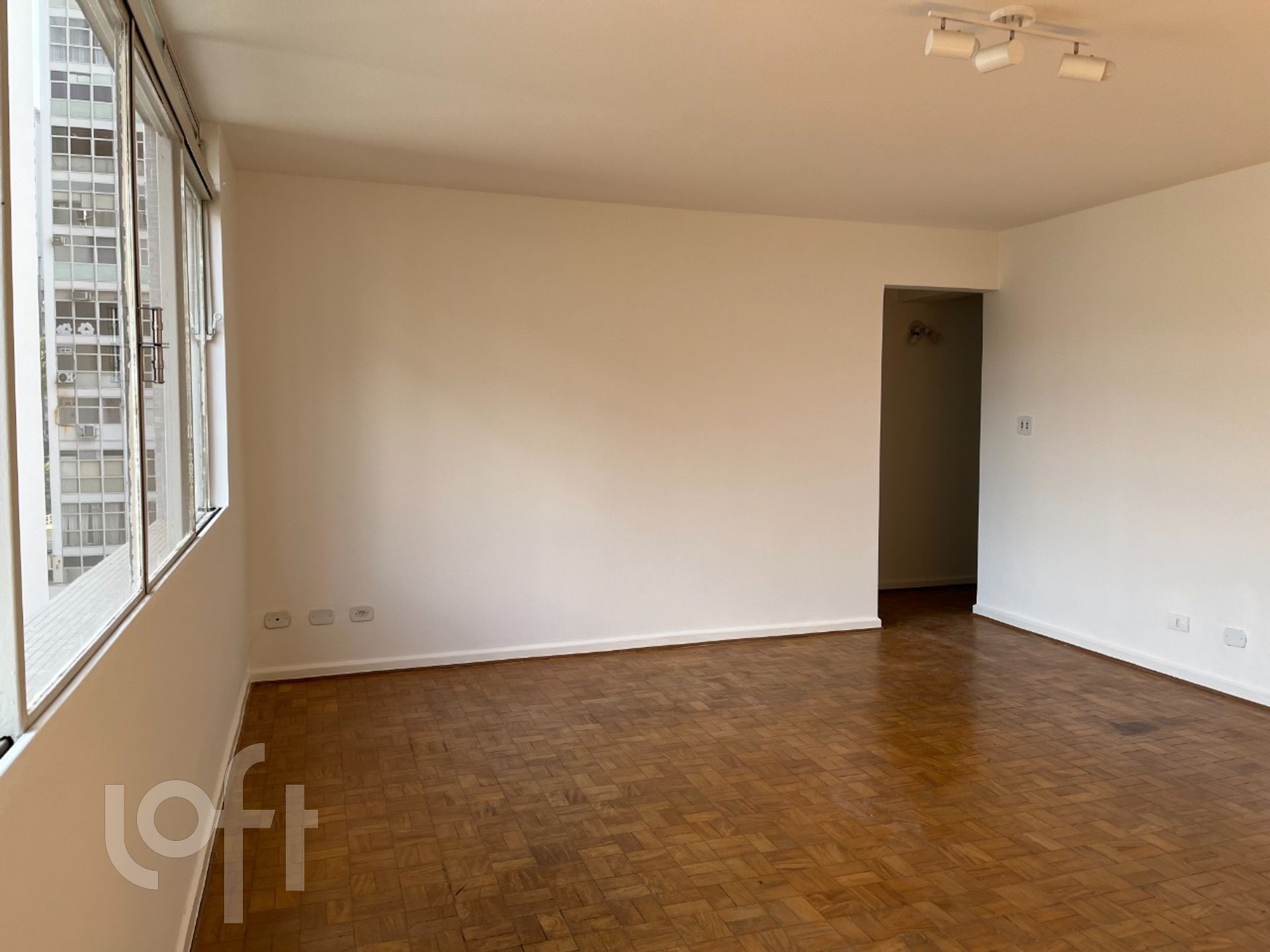 Apartamento à venda com 2 quartos, 94m² - Foto 4