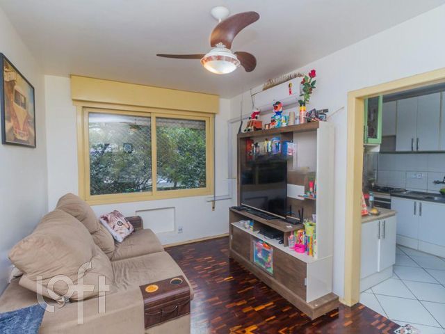 Apartamento com 61m², 2 dormitórios, 2 vagas, Petrópolis em Porto Alegre