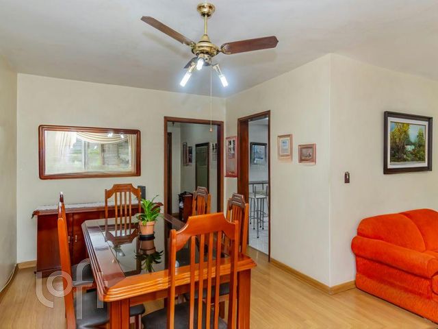 Apartamento com 101m², 3 dormitórios, 1 vaga, Rio Branco em Porto Alegre