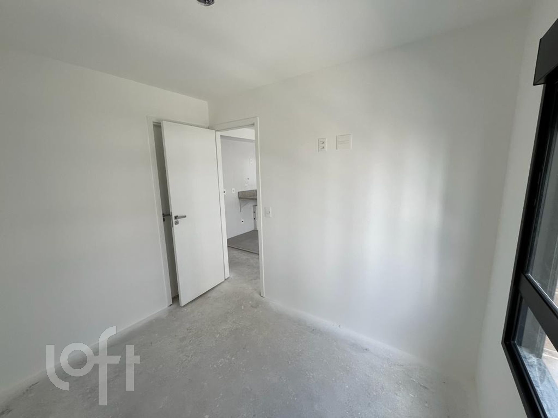 Apartamento à venda com 2 quartos, 36m² - Foto 4