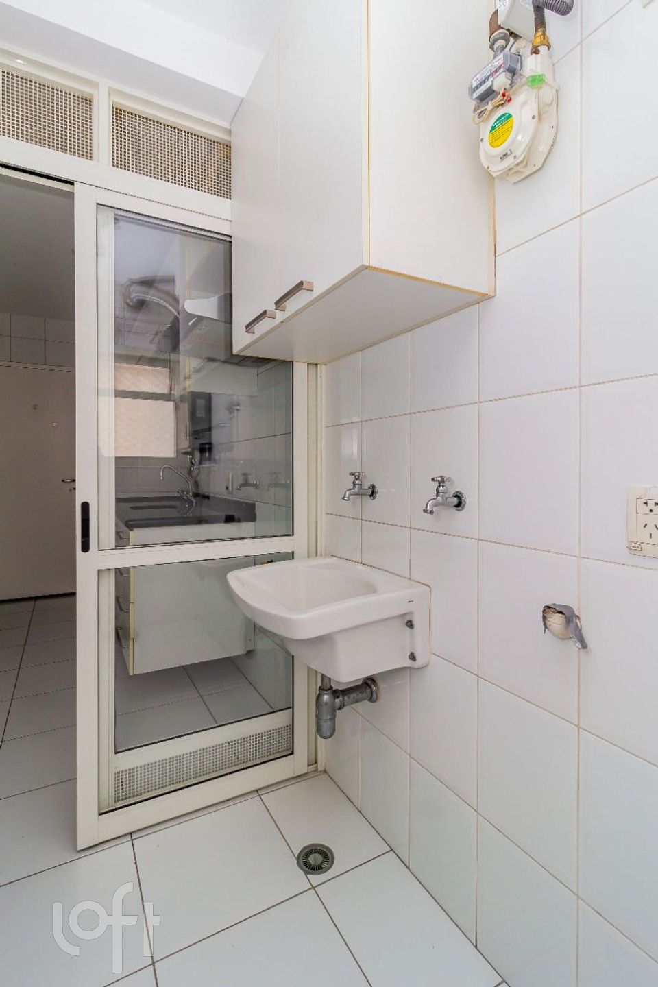 Apartamento à venda com 2 quartos, 74m² - Foto 31