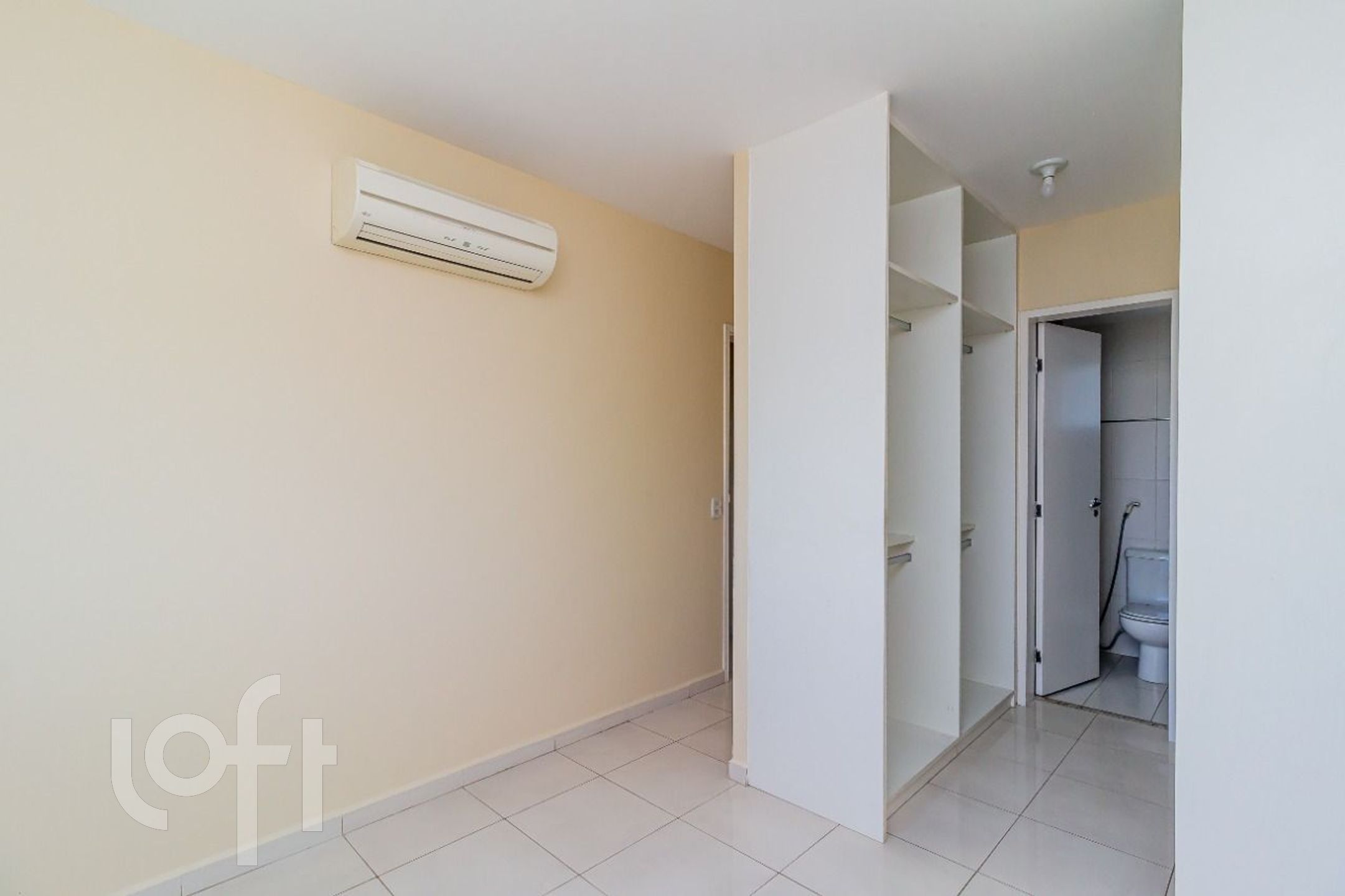 Apartamento à venda com 2 quartos, 74m² - Foto 13