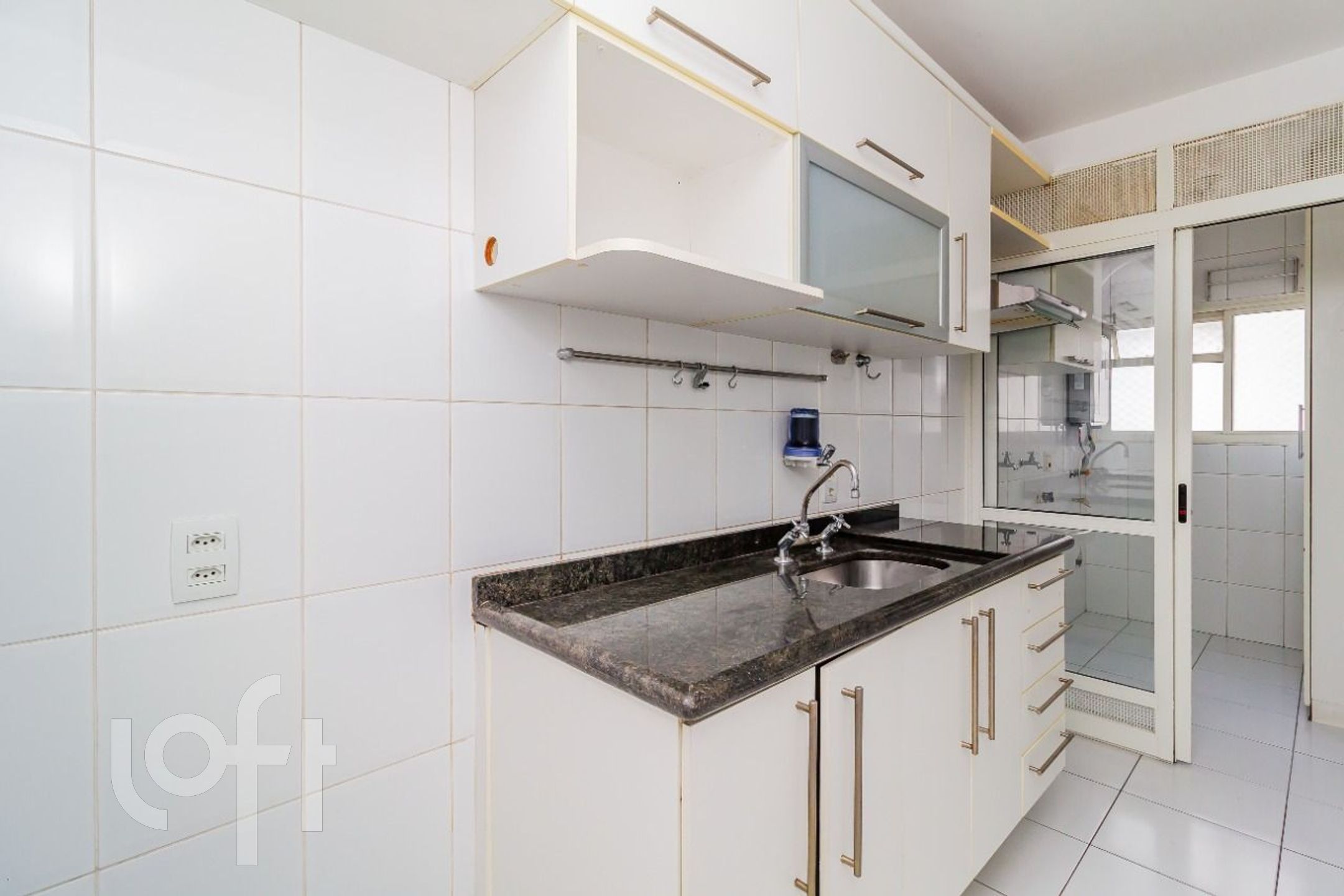 Apartamento à venda com 2 quartos, 74m² - Foto 27