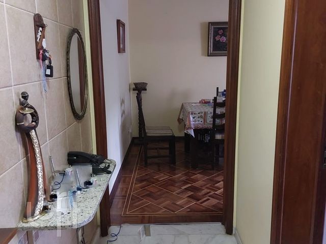 Apartamento com 81m², 2 dormitórios, 1 suíte, Menino Deus em Porto Alegre