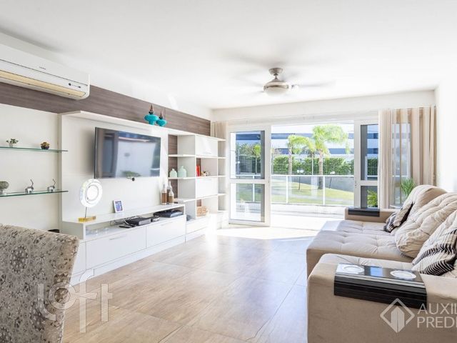 Apartamento com 107m², 3 dormitórios, 1 suíte, 2 vagas, Chácara das Pedras em Porto Alegre