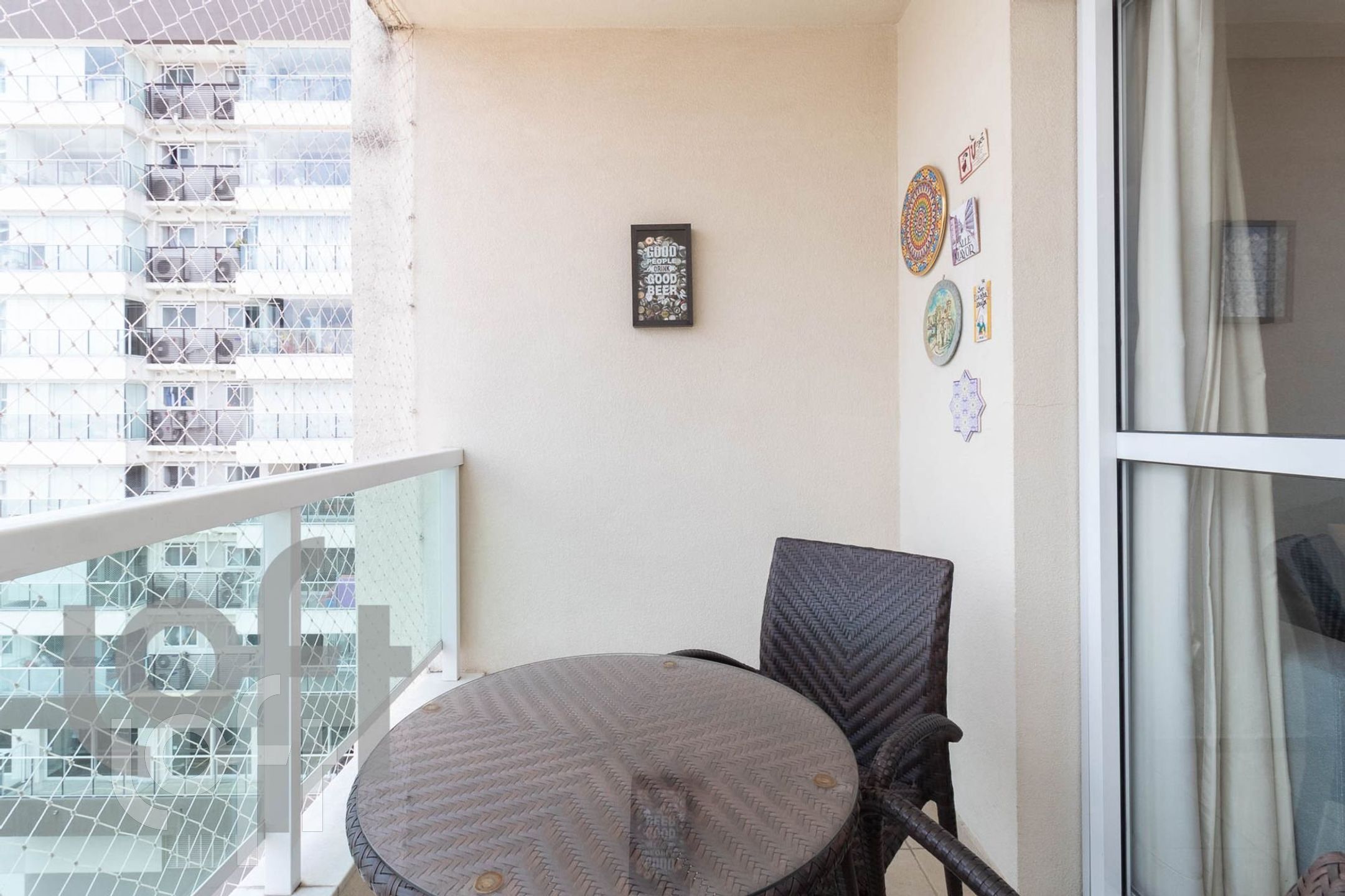 Apartamento à venda com 3 quartos, 85m² - Foto 18