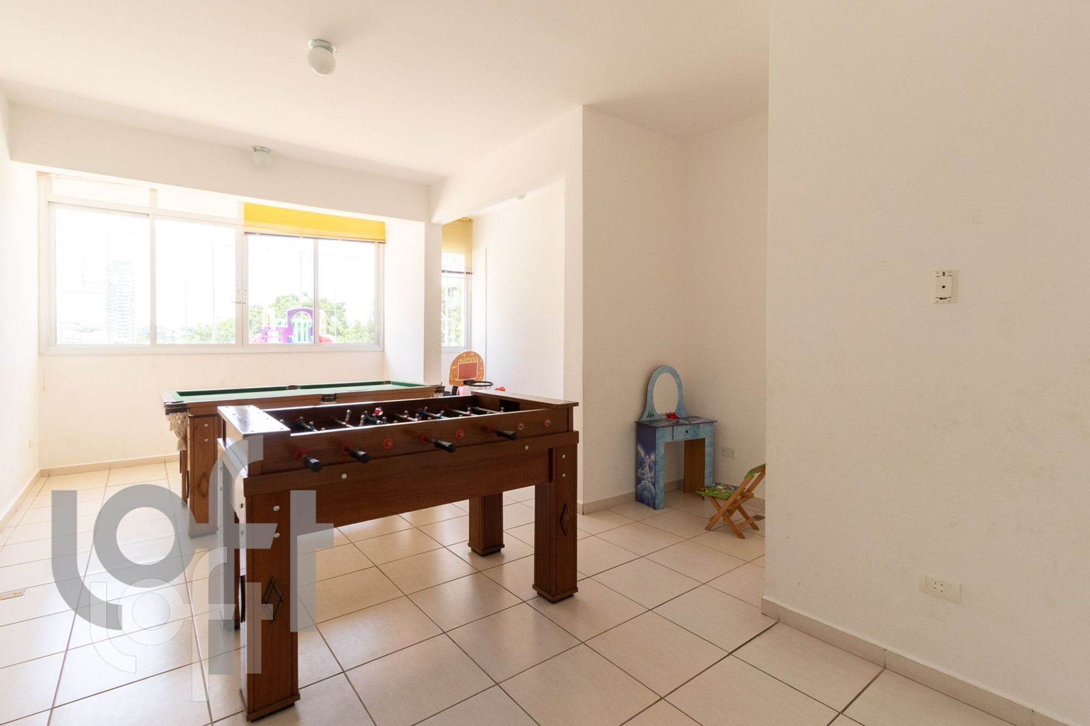 Apartamento à venda com 3 quartos, 85m² - Foto 31