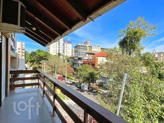 Casa em Condomínio com 103m², 1 dormitório, 1 suíte, 1 vaga, Auxiliadora em Porto Alegre