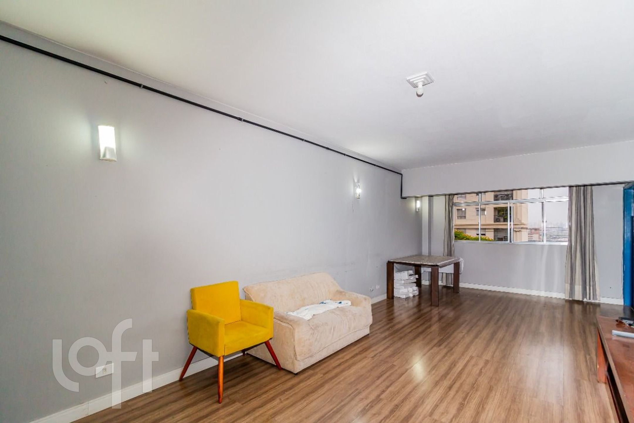 Apartamento à venda com 2 quartos, 172m² - Foto 2