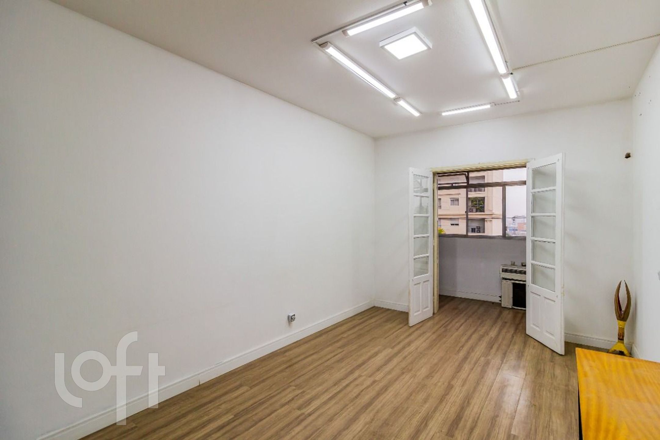 Apartamento à venda com 2 quartos, 172m² - Foto 17