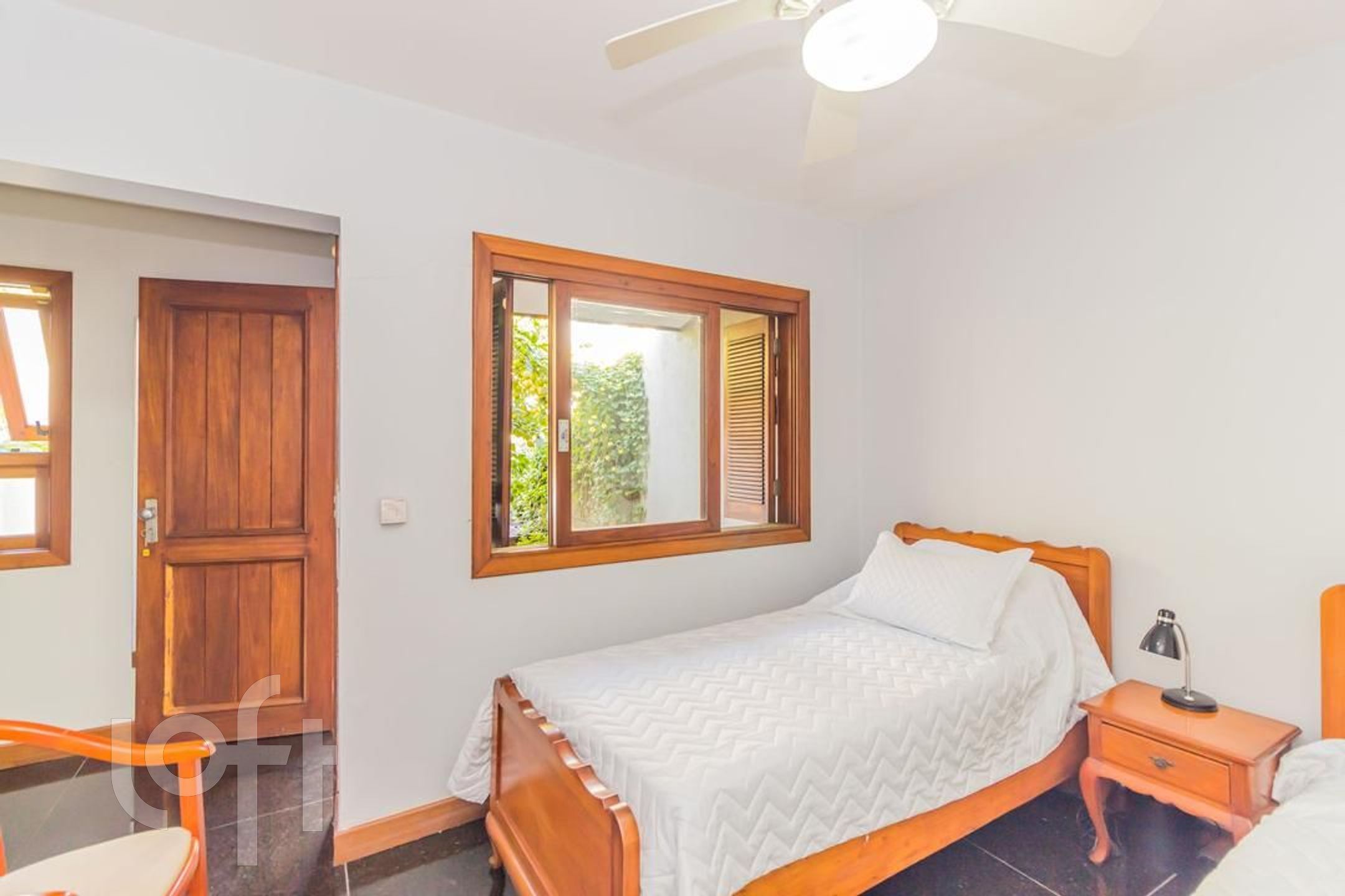 Imagem da propriedade 95