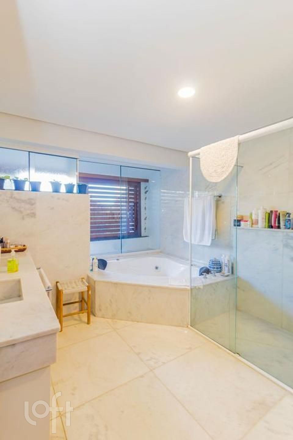 Imagem da propriedade 57