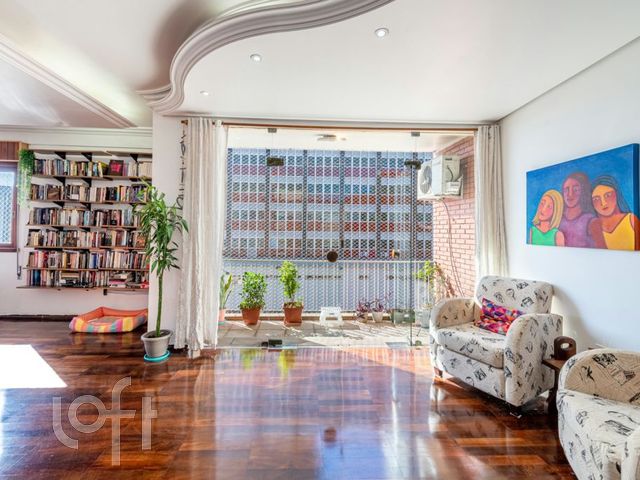 Apartamento com 178m², 3 dormitórios, 1 suíte, 1 vaga, Independência em Porto Alegre