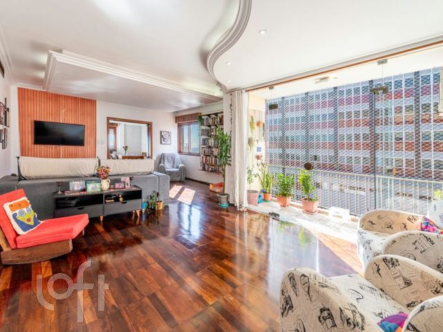 Apartamento com 178m², 3 dormitórios, 1 suíte, 1 vaga, Independência em Porto Alegre