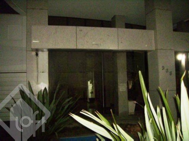 Apartamento com 49m², 1 dormitório, 2 vagas, Auxiliadora em Porto Alegre