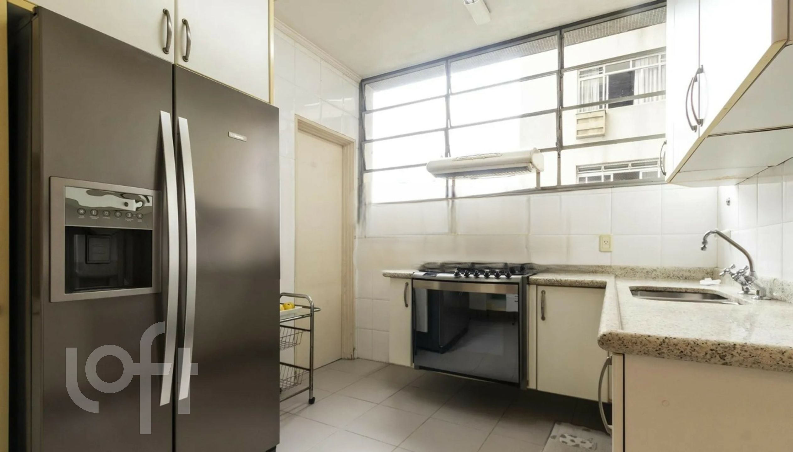 Apartamento à venda com 3 quartos, 154m² - Foto 9