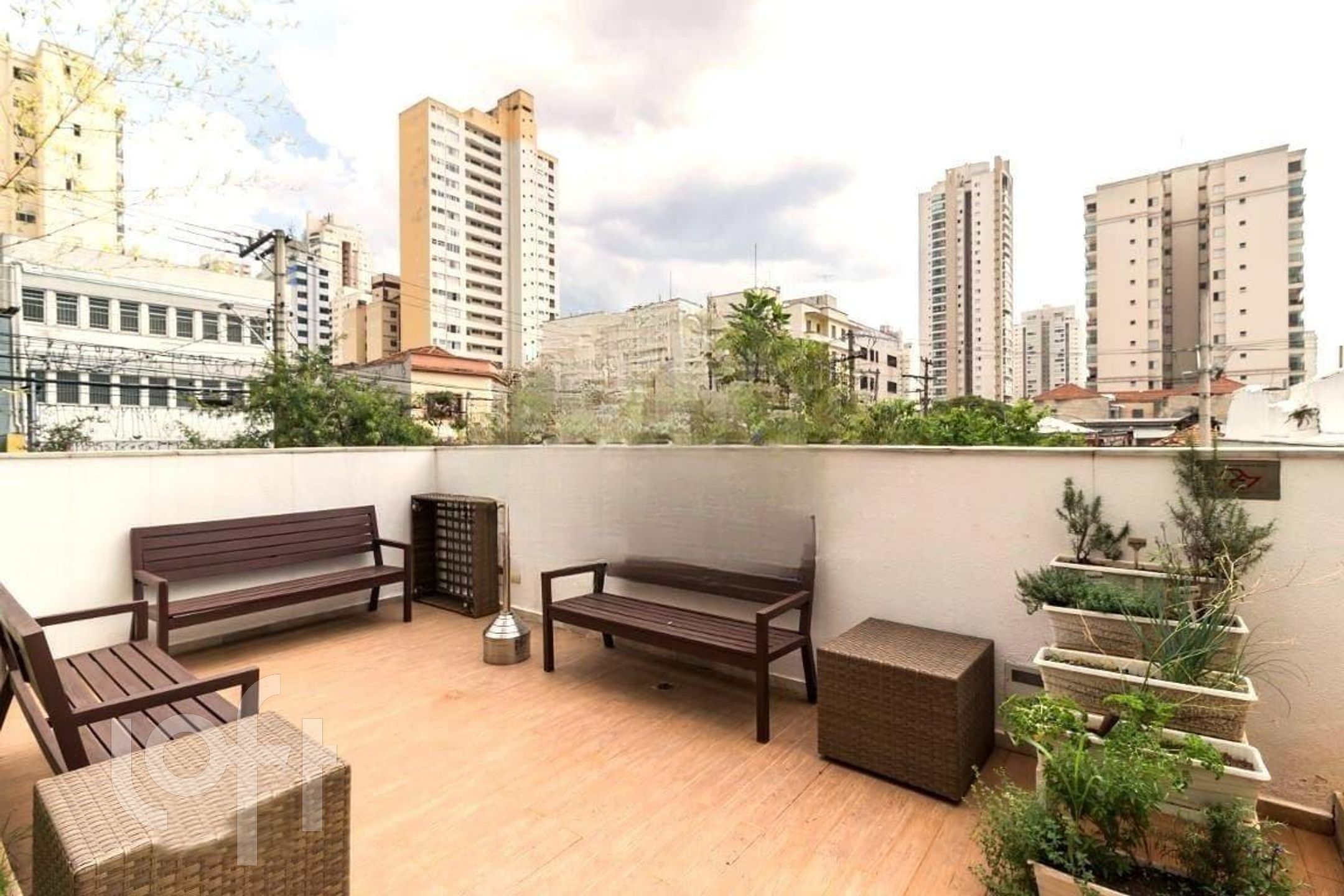 Apartamento à venda com 2 quartos, 61m² - Foto 22