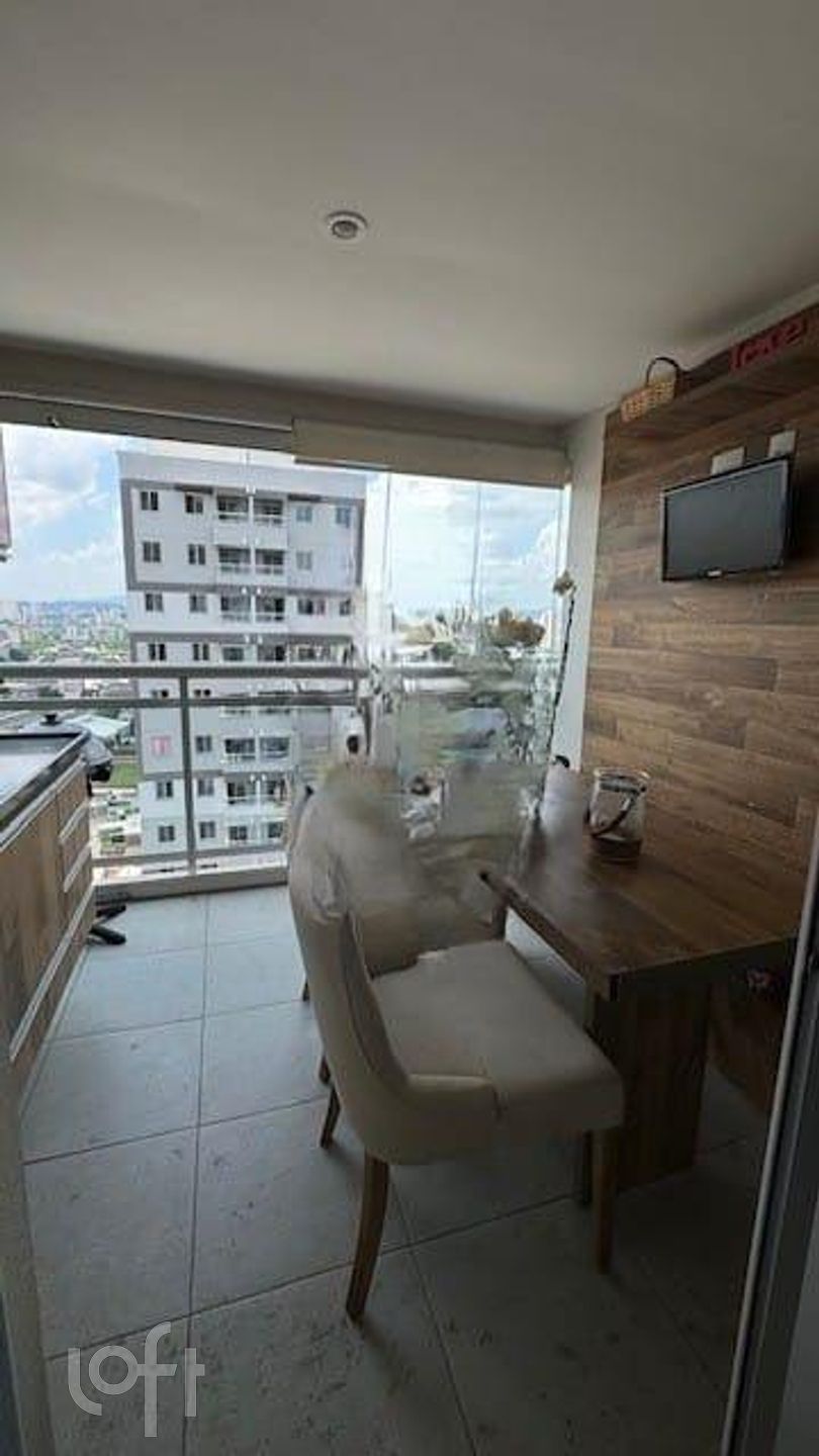 Apartamento à venda com 2 quartos, 61m² - Foto 2