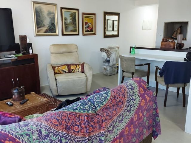 Apartamento com 41m², 1 dormitório, 1 vaga, Praia de Belas em Porto Alegre
