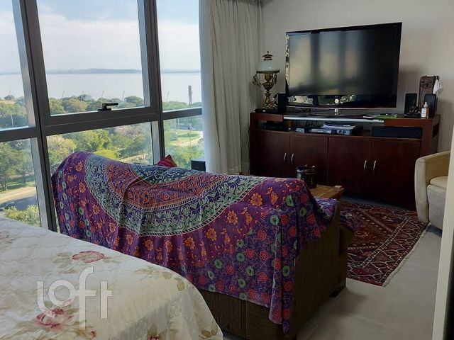 Apartamento com 41m², 1 dormitório, 1 vaga, Praia de Belas em Porto Alegre