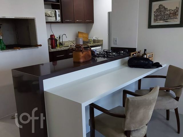 Apartamento com 41m², 1 dormitório, 1 vaga, Praia de Belas em Porto Alegre