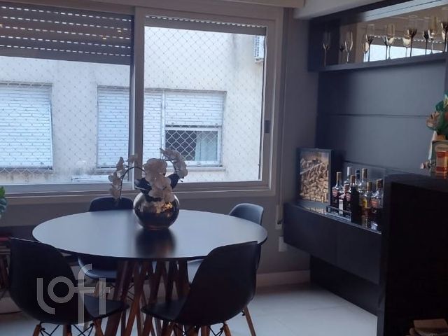 Apartamento com 143m², 2 dormitórios, 1 suíte, 2 vagas, Bela Vista em Porto Alegre