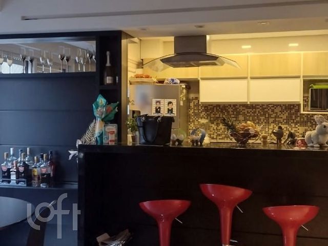 Apartamento com 143m², 2 dormitórios, 1 suíte, 2 vagas, Bela Vista em Porto Alegre