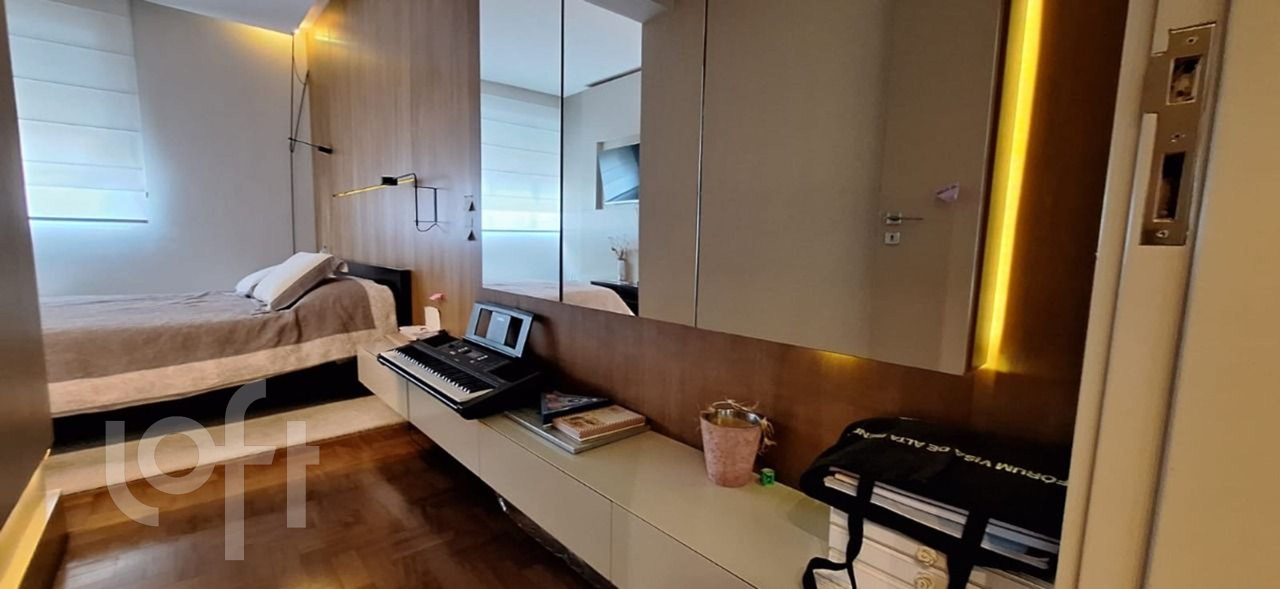 Apartamento à venda com 3 quartos, 213m² - Foto 15