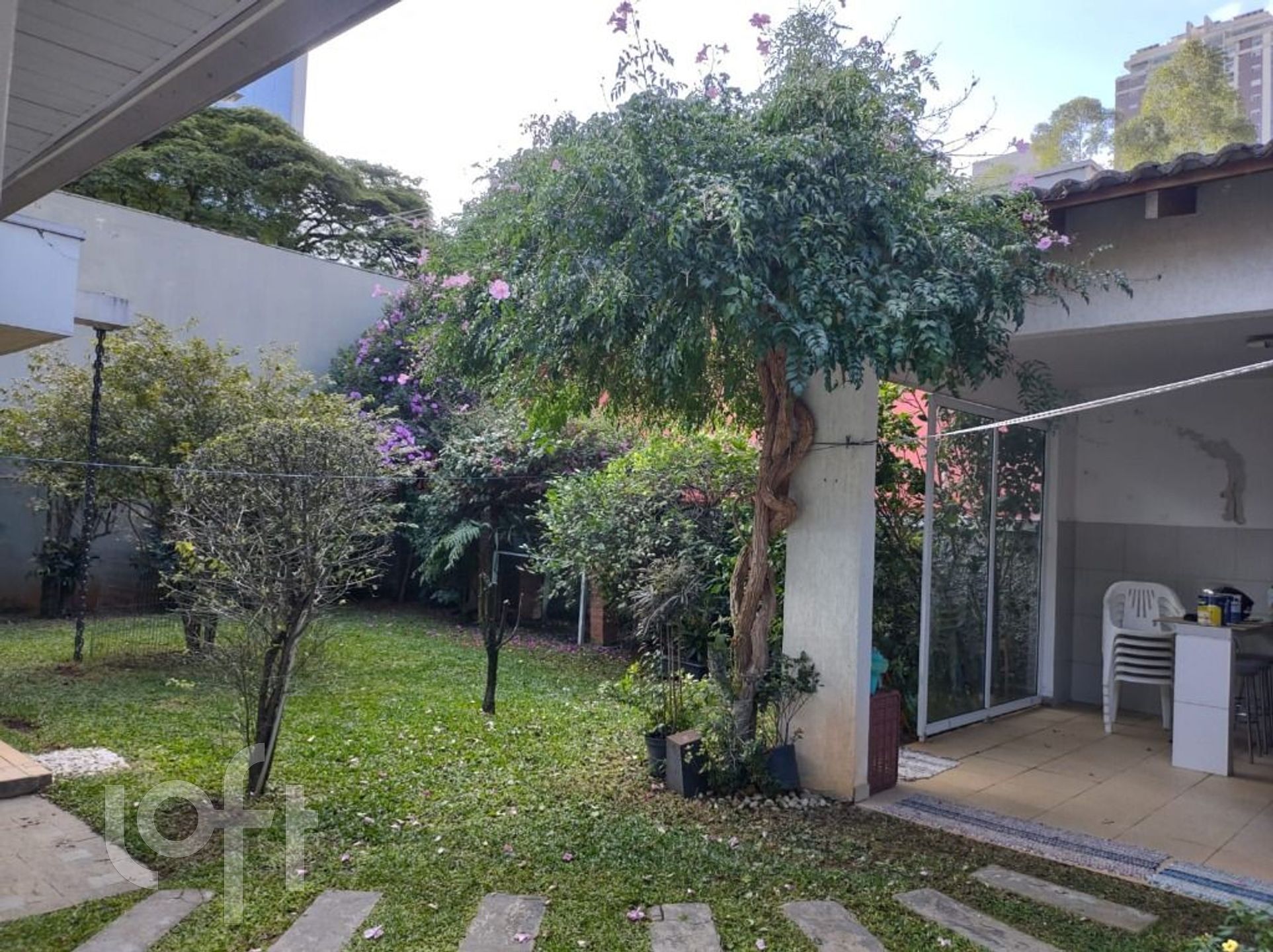 Casa à venda com 3 quartos, 350m² - Foto 18