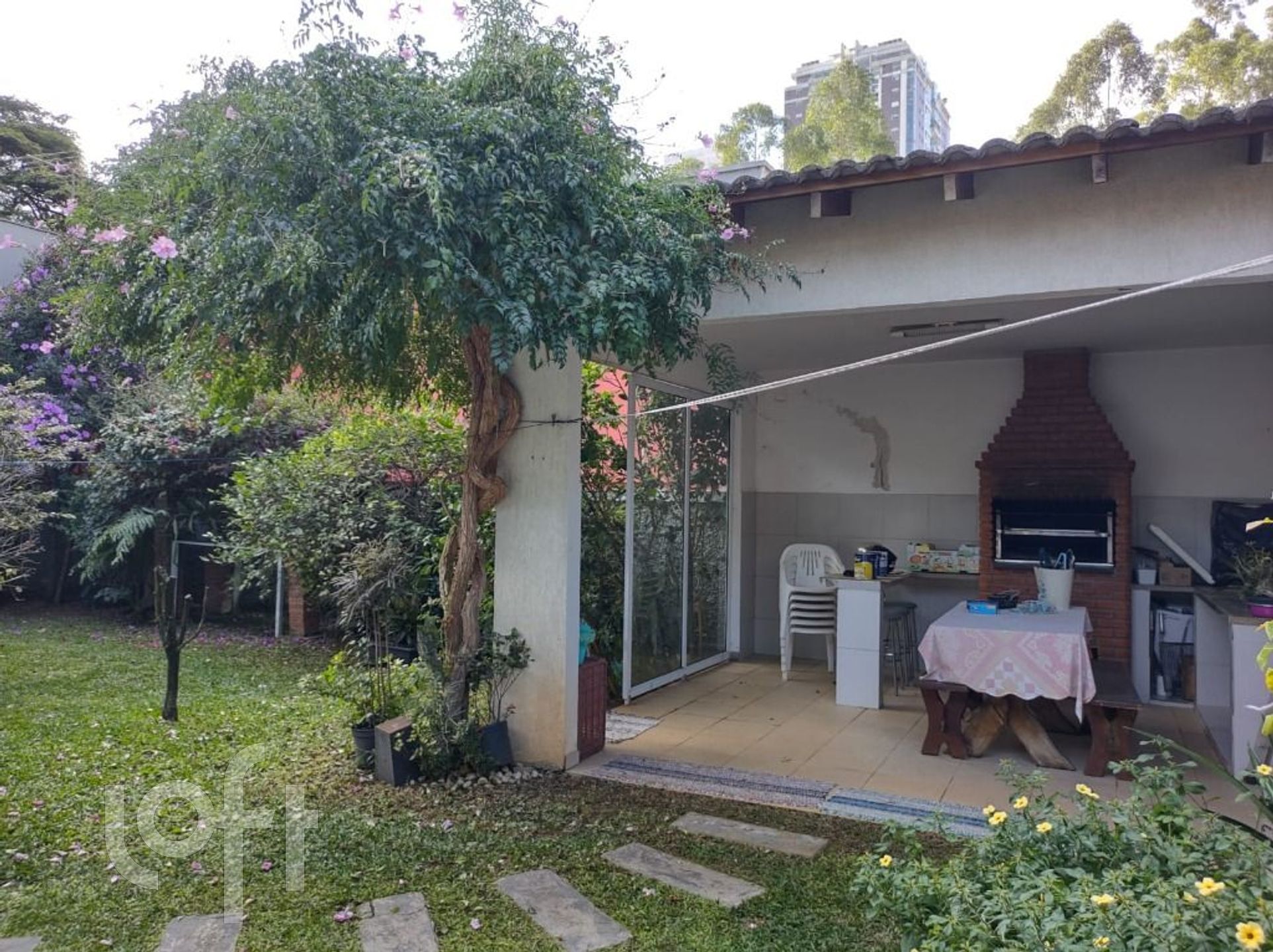 Casa à venda com 3 quartos, 350m² - Foto 16